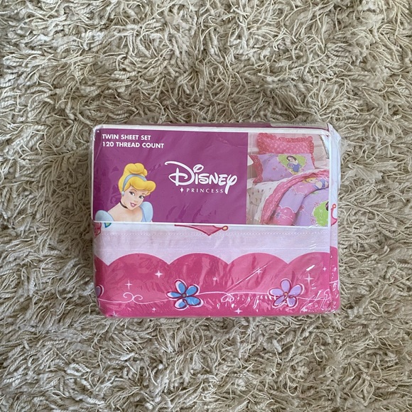 Disney Princess Twin Sheet Set Belle Aurora Cinderella - Picture 5 of 6